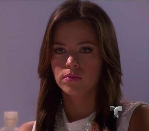 Ximena Duque en Santa diabla