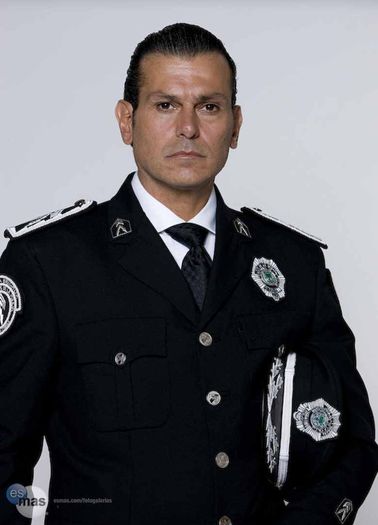 Guillermo Garcia Cantu en Camaleones