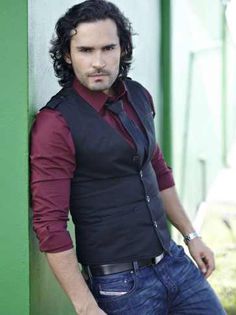Fabian Rios en Mi corazon insiste