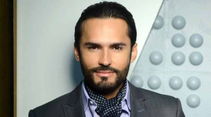 Fabian Rios en Dama y obrero