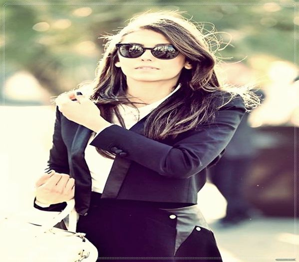 》clk Bine, tu ? ;o3 #Andru Bine...;-?? =)))) #Tyler - Epii 11 _ The idea turns into fact