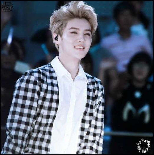 140815luhanSMTOWNLIVEWorldTourinSeoul3426 - exo - 140815 Luhan - SMTOWN LIVE World Tour in Seoul