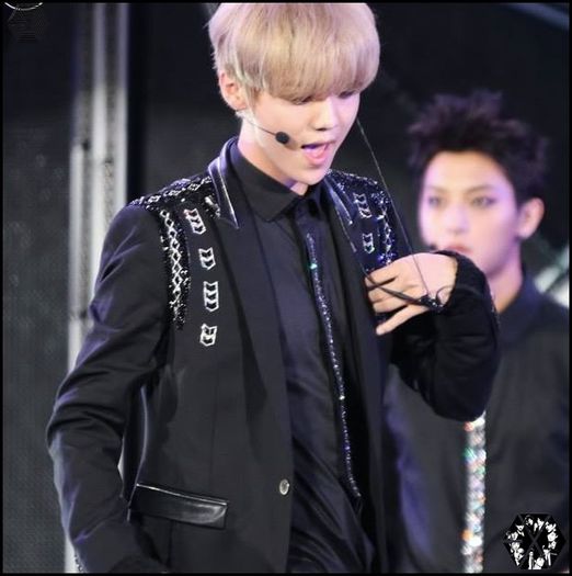 140815luhanSMTOWNLIVEWorldTourinSeoul3595 - exo - 140815 Luhan - SMTOWN LIVE World Tour in Seoul