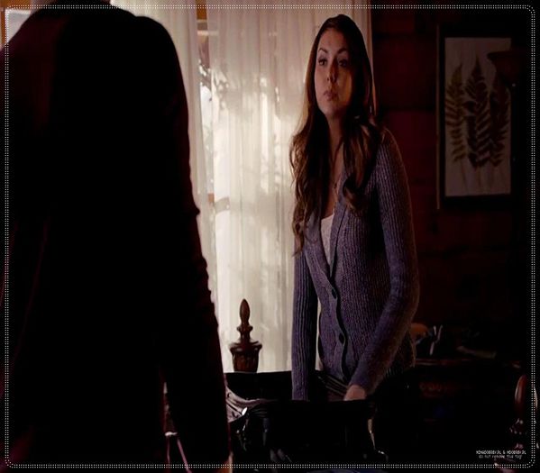 》*ridica din umeri si se tranteste pe canapea* - Epii 11 _ The idea turns into fact