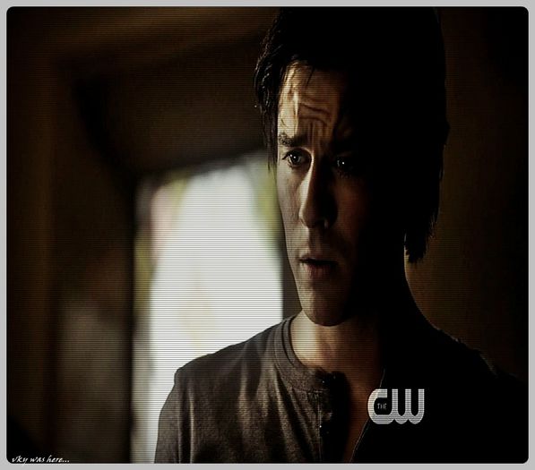 #► |se uita ingrozit la toate chestiile alea siropoase|=))