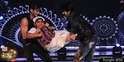 10351966_314347445410845_6354799207513793350_n - Ashish Sharma