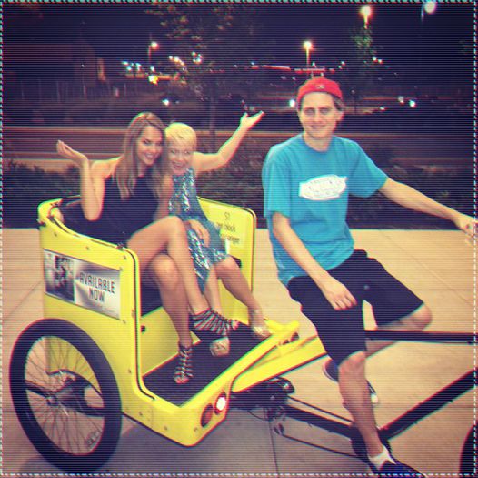 - Hai sa jucam... ce intra in borcan? =)))))))))))))))