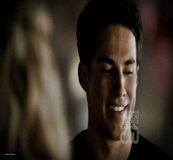 #► Cand intra iubirea`n tine... Te face mu;;ci si`ti provoaca mancarime... [cl]; Stai linistit ma fac ca n`am auzit partea aia...=))))
