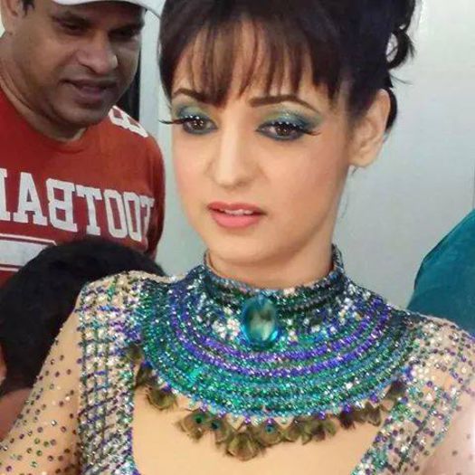 10409458_336280229866029_7794799627942008531_n - Sanaya Irani