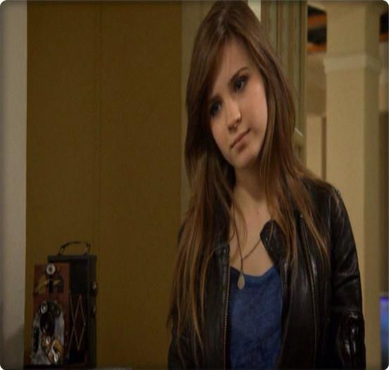 10634173_756099567783743_1793929638_n