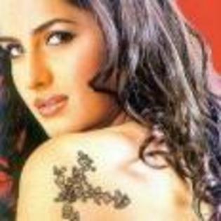 Katrina_Kaif_1239876236_2