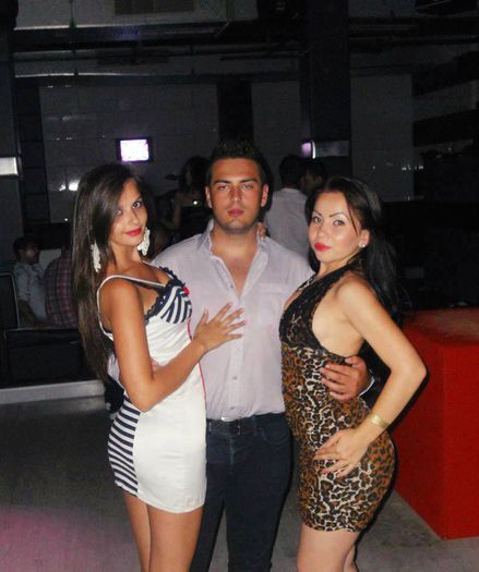 543434_586161388116602_1525112605_n - Emanuela Radu-Raluca