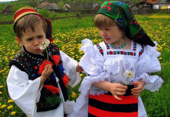 Pontoș - 2-1  Regionalisme din MM