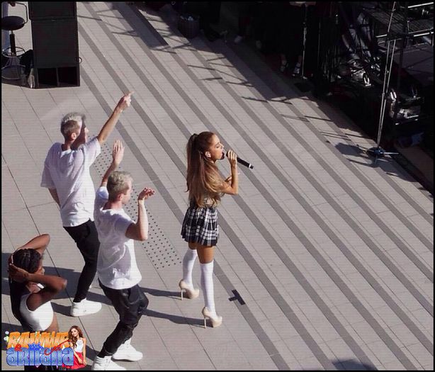 Ariana performing in front of a school in Japan - 2O14 - shows AND appearances_ 2O14 xx