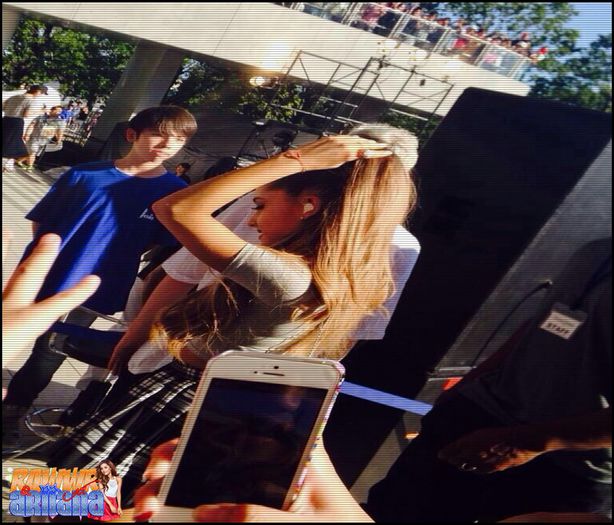 Ariana in a school in Japan - 2O14 - shows AND appearances_ 2O14 xx