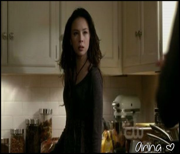 △▼ ❥ : Poate doar Ilie :)) @Fane . Mie nu-mi face nimeni twerk ? ;( =))))