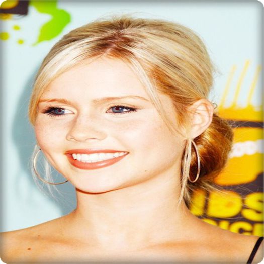 ☼ - oh, nu plânge frăţioare:))) <hug ilie> la fel şi a mea .. of :)) <hayley>