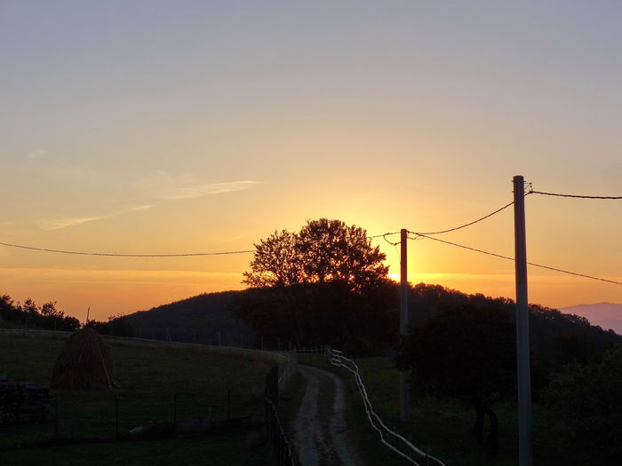 Rasarit de soare la Poiana Marului - Poiana Marului_in vizita la Damian