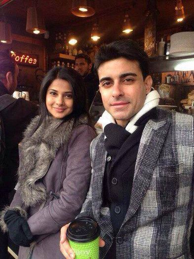 1554558_713909398656955_881405523315355767_n - Jennifer Singh Grover 2013-2014