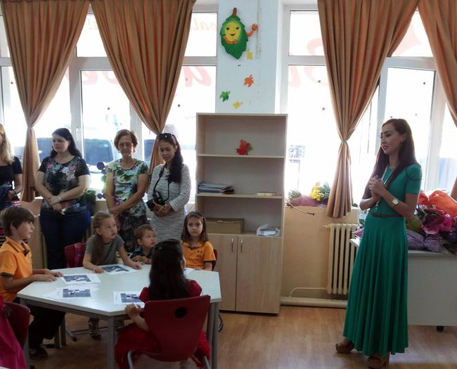 de azi simtem in clasa zero(pregatitoare) - AMALIA