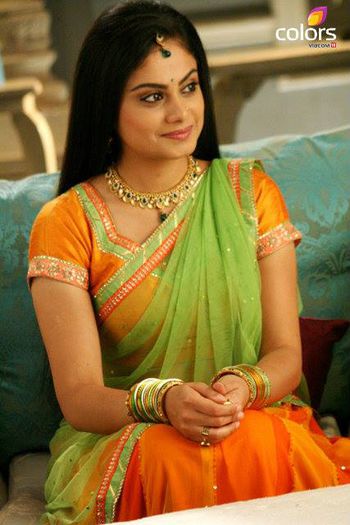 988394_672524699477437_1105920056_n