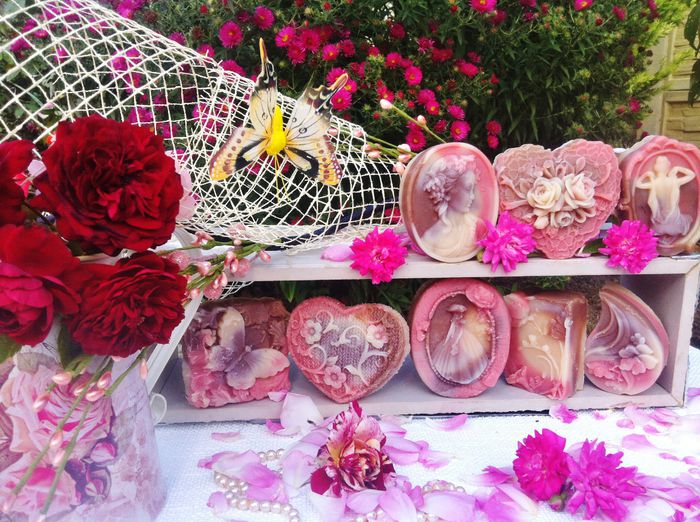 ciocolata si trandafiri