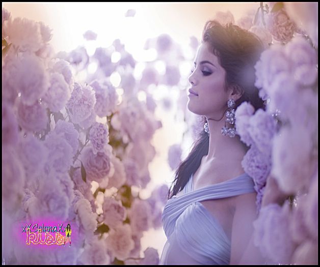 Ea a fost vocea fiicei lui Steve Carrell în ”Horton Hears a Who”, dar nu l-a cunoscut niciodată. - 0 _ she inspires me - - perfect facts