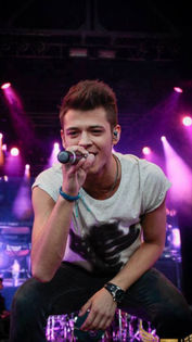 bandicam 2014-09-22 23-29-14-555