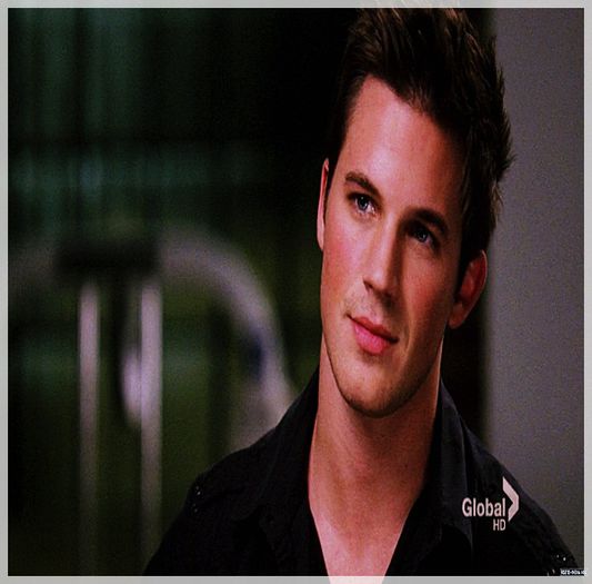 █ ▄→ -ia înapoi şuviţa şi pleacă-cl-; (trebuie să ies, nb:))))
