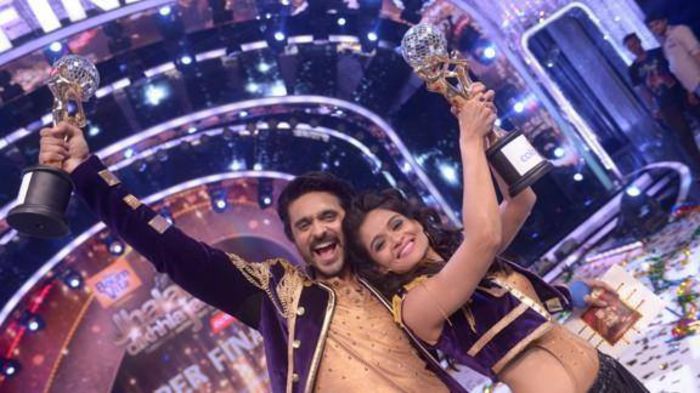 10670149_836580706405523_6477009843355606178_n - Ashish Sharma