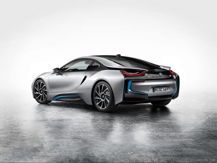 2015_bmw_i8_25_1024x768