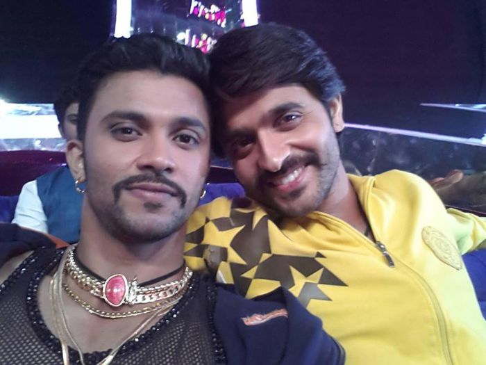 10450541_1468982450036431_3989080428083746499_n - Ashish Sharma