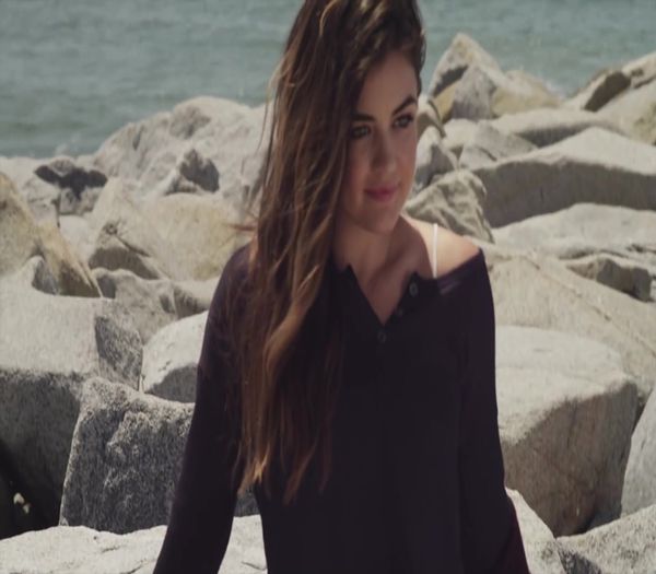 .•*´♥`*•.[ᴏɴ ɪsʟᴀɴᴅ] Imi pun o peruca si o mustata si gata:))). Of, mi-am luat gol cl; [luni seara sau marti dimineata]
