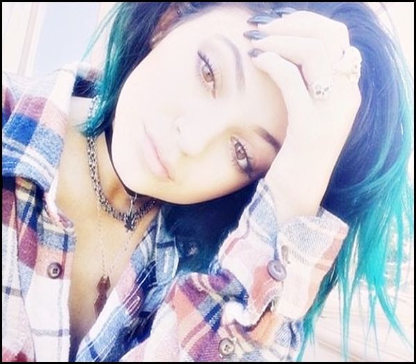 ➨ ▷ † ❤ . zimi ca aveti si ceva light pe acolo .. =))) #adda