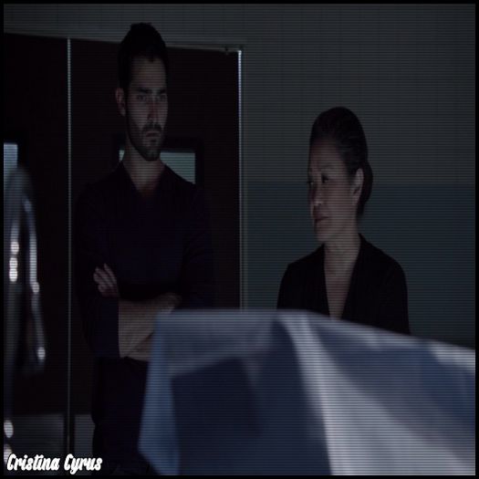 ♡ cσνєη ♡ bine rămân *dă drumul la TV* mi-a început showul :X