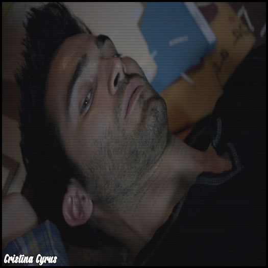 ♡ cσνєη ♡ ah da *îi aruncă o pătură și închide aerul condiționat* nașpa CL; ah, da mai am o veri care a fost prinsă într-un trup de coiot :) acum e bine .... + sigur o să vă împăcați
