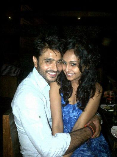 10720953_817672301587871_106283747_n - Ashish Sharma