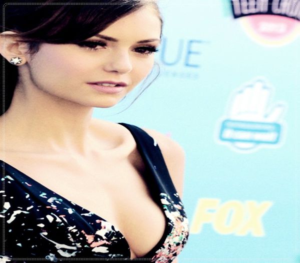 》clk Hai sa mergem pe autostrada ca sa pot prinde viteza cu frumusetea asta; de masina *rade apoi se uita putin la ele* Nu va mai agitati ca fac accident=)))))) *isi muta privirea inapoi la drum; conduce cu viteza spre autostrada* [brb putin of :((:*:*]
