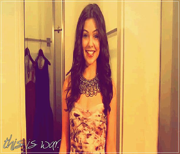 ┊deɴιι┊îmi miroase-a ciomaaag!! ¤sare p-acolo¤