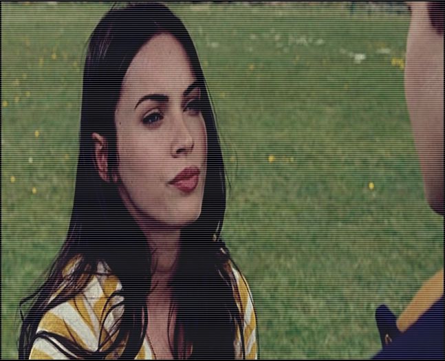 ☾ɐɓǝoɟ✿qǝɐnʇʎ; Hey, încercam doar să nu vă insult locuinţa temporară. -cl; #îi face cu limba, şi se aşează lângă ea oftând; Deci... am ghicit? #îşi lasă buza în jos şi se uită la ea.
