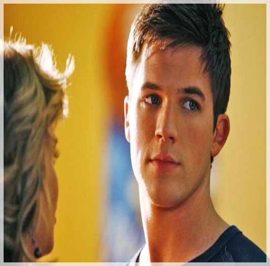 █ ▄→ eu nu aşa bine -o vede pe niina intrând- sau poate că fac bine -adda,tyler- bună -niina-