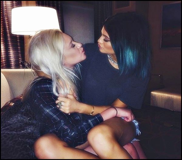 ➨ ▷ † ❤ .  Asta asa e .. ok atunci .. :-??