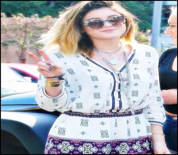 ➨ ▷ † ❤ .  ce plictiseala pe aici azi ..