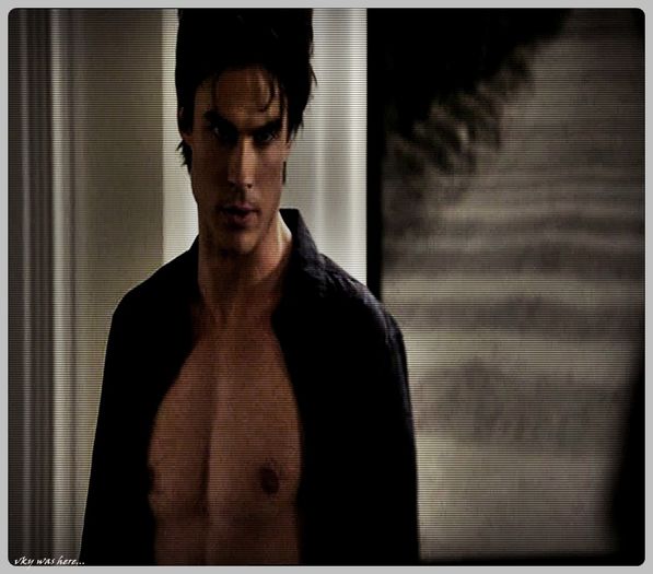 #► Am incercat so dau pe mama afara din apartament ca venit in inspectie...[cl]; Si m`am pus sa ma de;zbrac in fata ei... Si mi`a zis ca nu`i problema, mi`a mai vazut`o si inainte...#adda=))))))
