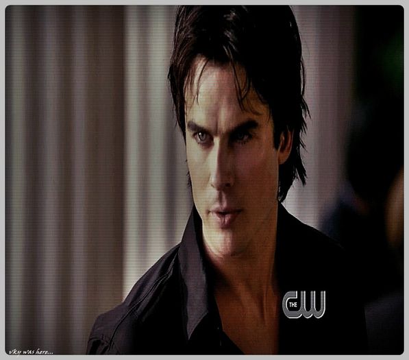 #► |nu zice nimic;;se aseaza mai comod pe bancheta aia din spate|