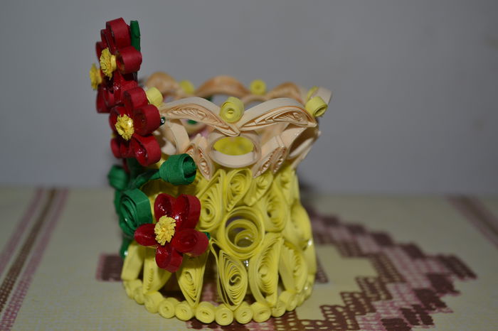 DSC_0024; Suport ou Quilling . Pret: 30 lei
