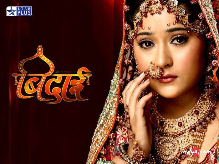 544506_515290798533237_1587179252_n - sara khan