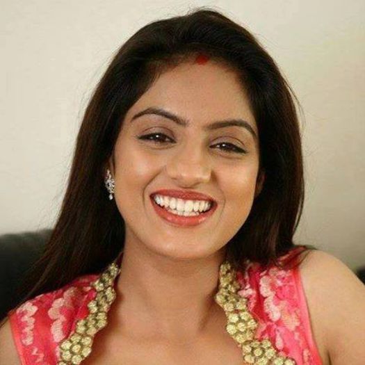 10426529_803106269751687_1028845789962011099_n - deepika singh