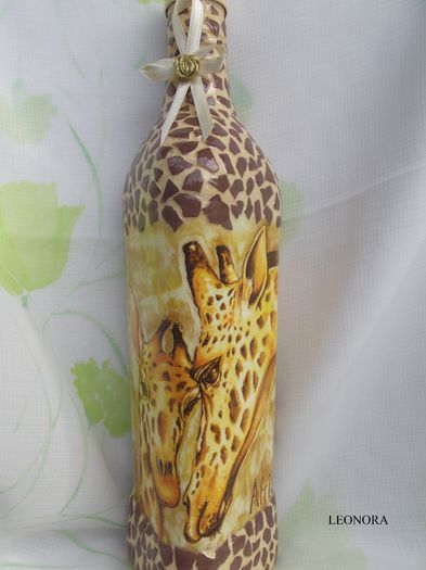 girafe detaliu - reciclare sticla
