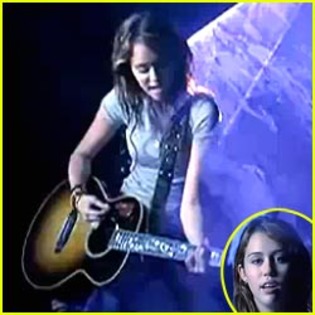 miley-cyrus-climb-video - Miley cyrus cu chitara